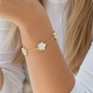 New‎ Gold Clover Leaf Bracelet Non-Tarnish 18K Gold/White Stainless Steel